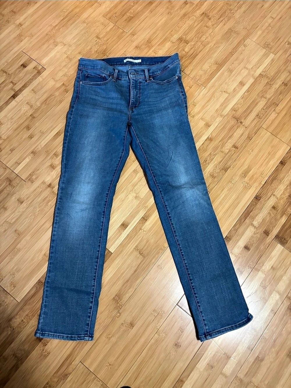 Levi's 314 Shaping Straight Blue Waist 30 Jeans